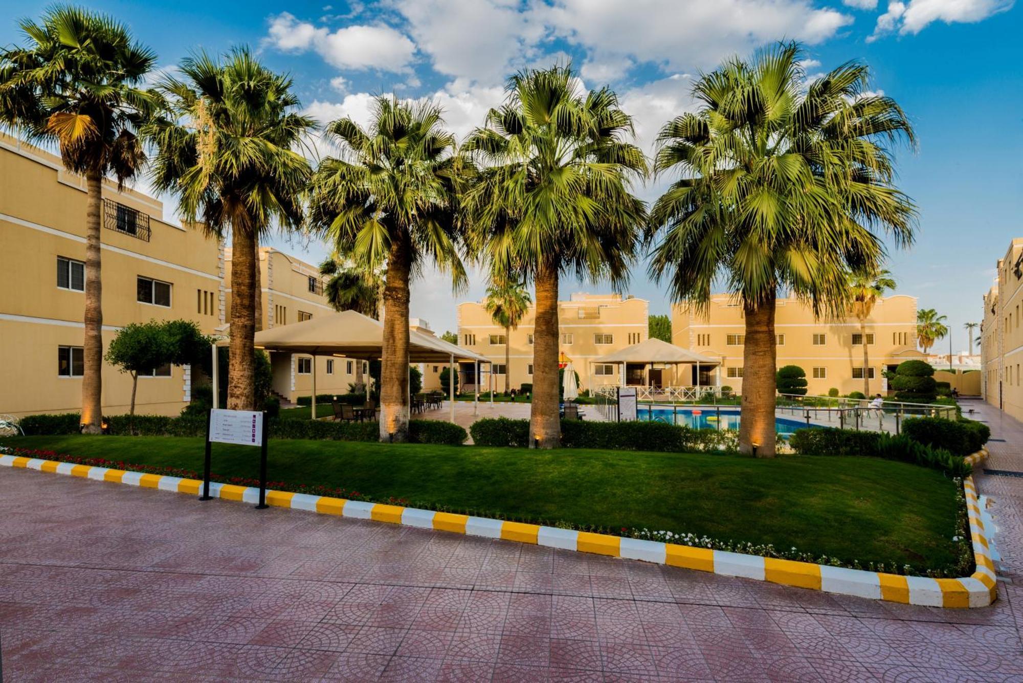 Boudl Al Malaz Aparthotel Riad Exterior foto